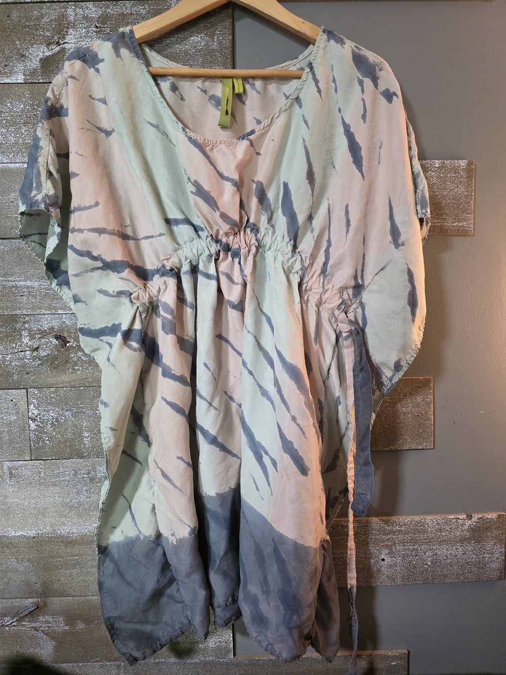 Green Dragon Blue and Cream Tie-Dye Tunic Top